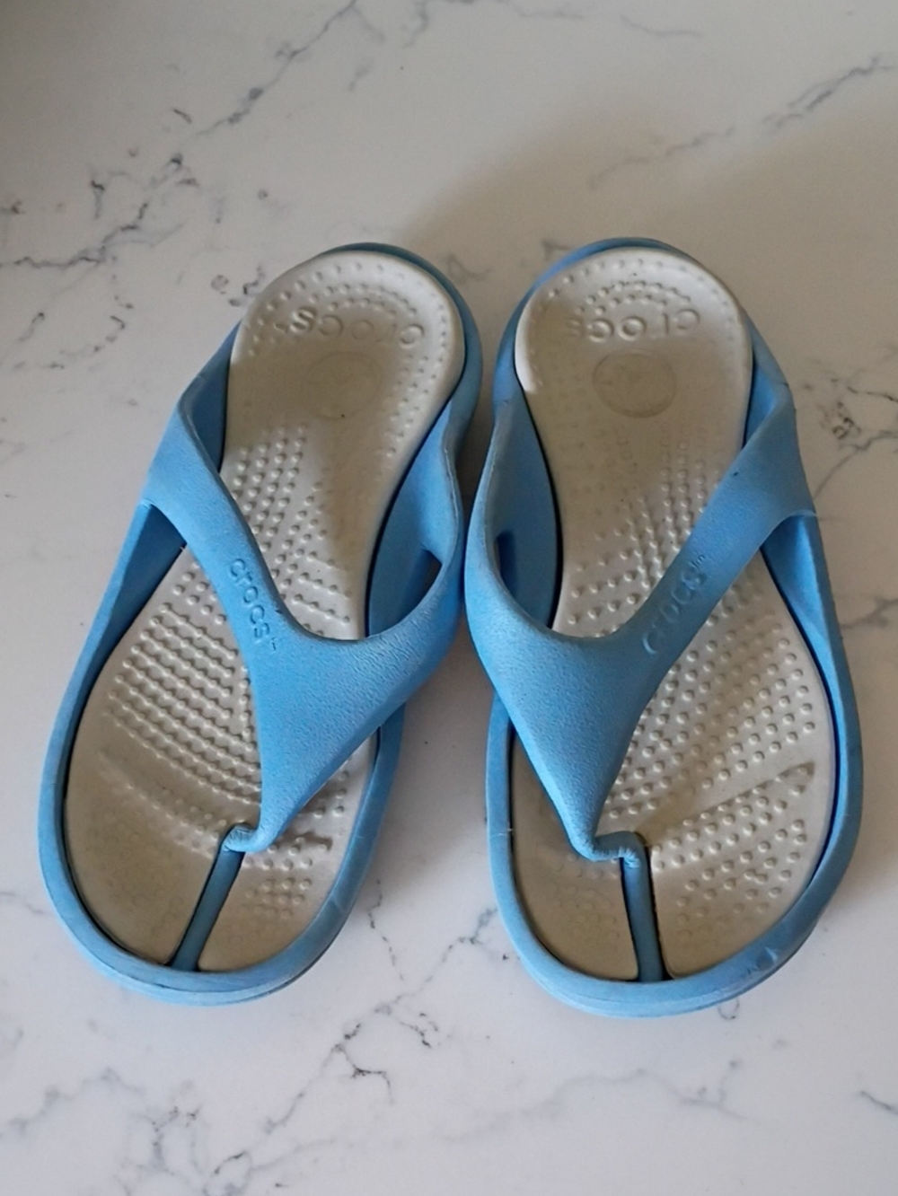CROCS  Unisex Light Blue Thong Sandals